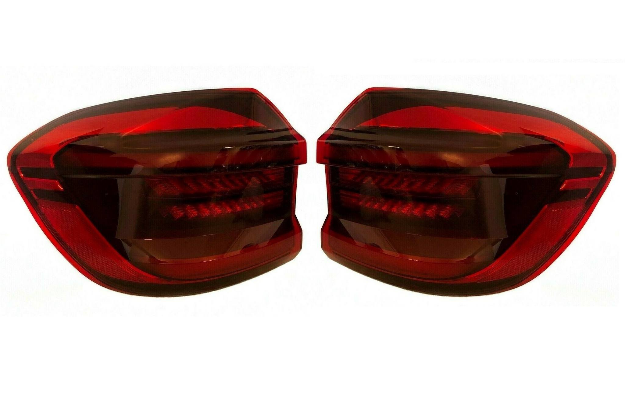 BMW Tail Light Set Driver and Passenger Side (LED) Genuine BMW 3672725KIT